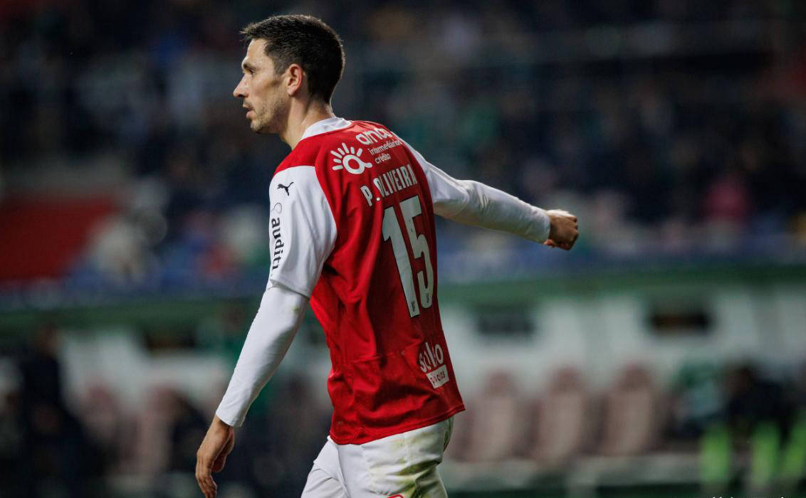 雷加利斯客场取胜，实现关键胜利