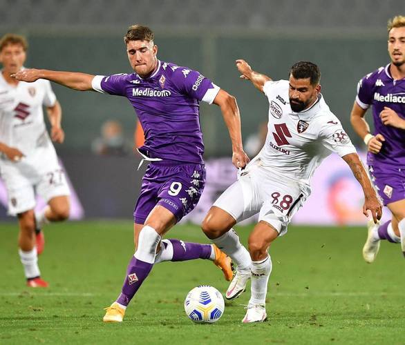 佛罗伦萨客场击败对手，保持领先的简单介绍