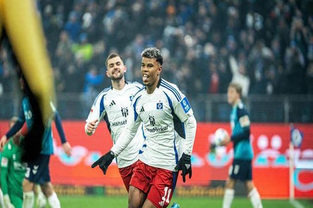 汉堡队展开封闭训练备战下轮比赛 汉堡队展开封闭训练备战下轮比赛