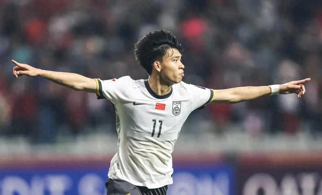 关于日本小将崭露头角！亚洲杯表现获得国内球迷热议的信息
