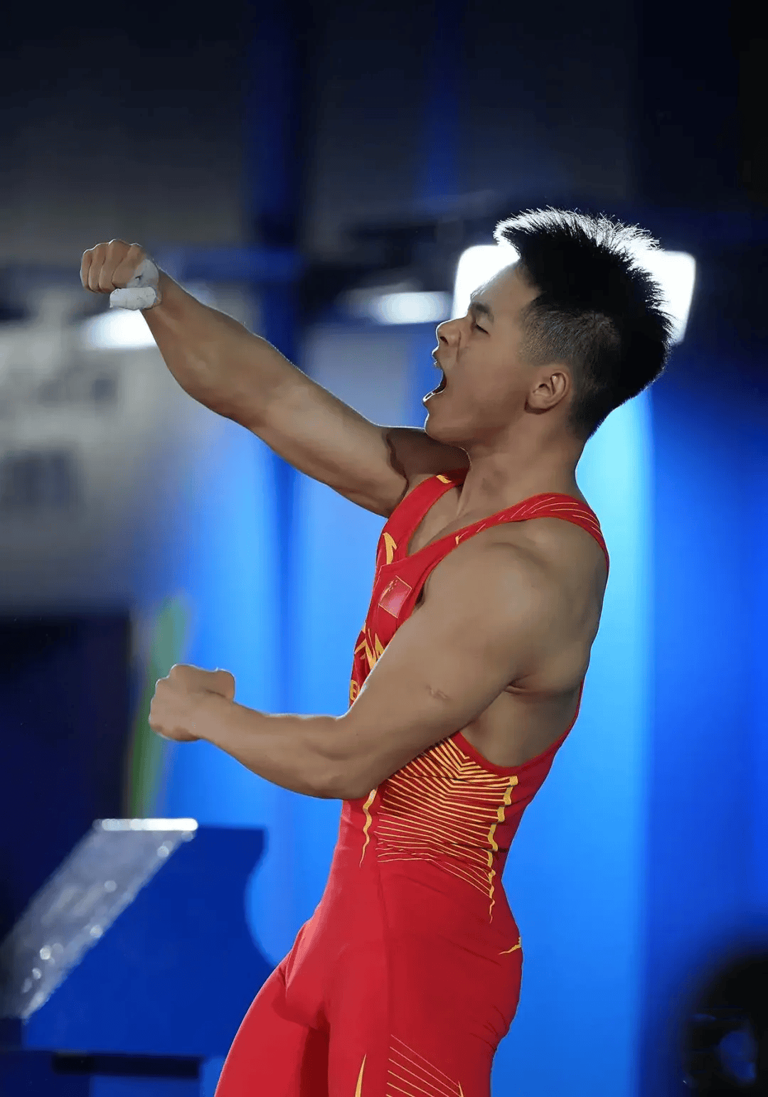 运动员高水平比赛让人眼前一亮，激动人心的简单介绍