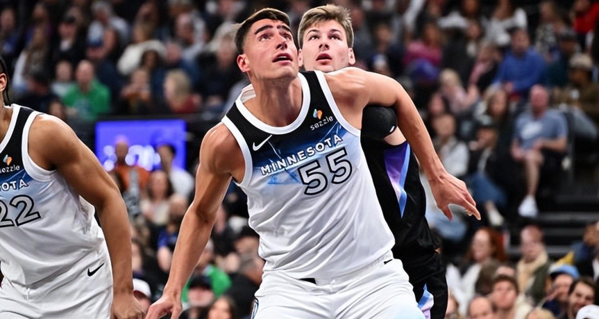 凯尔特人队大胜森林狼队