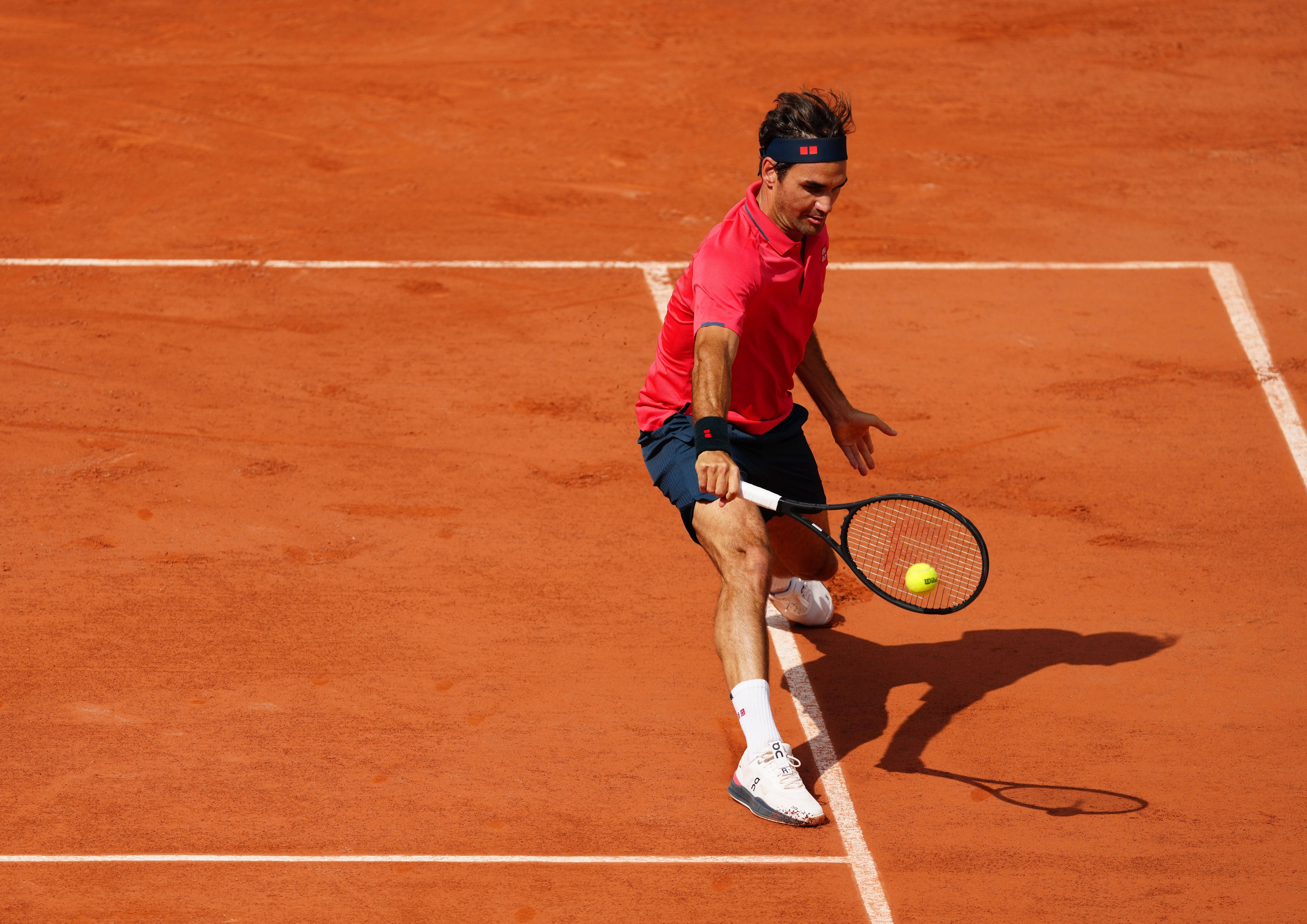 法国网球队力克日本网球队，费德勒制霸全场