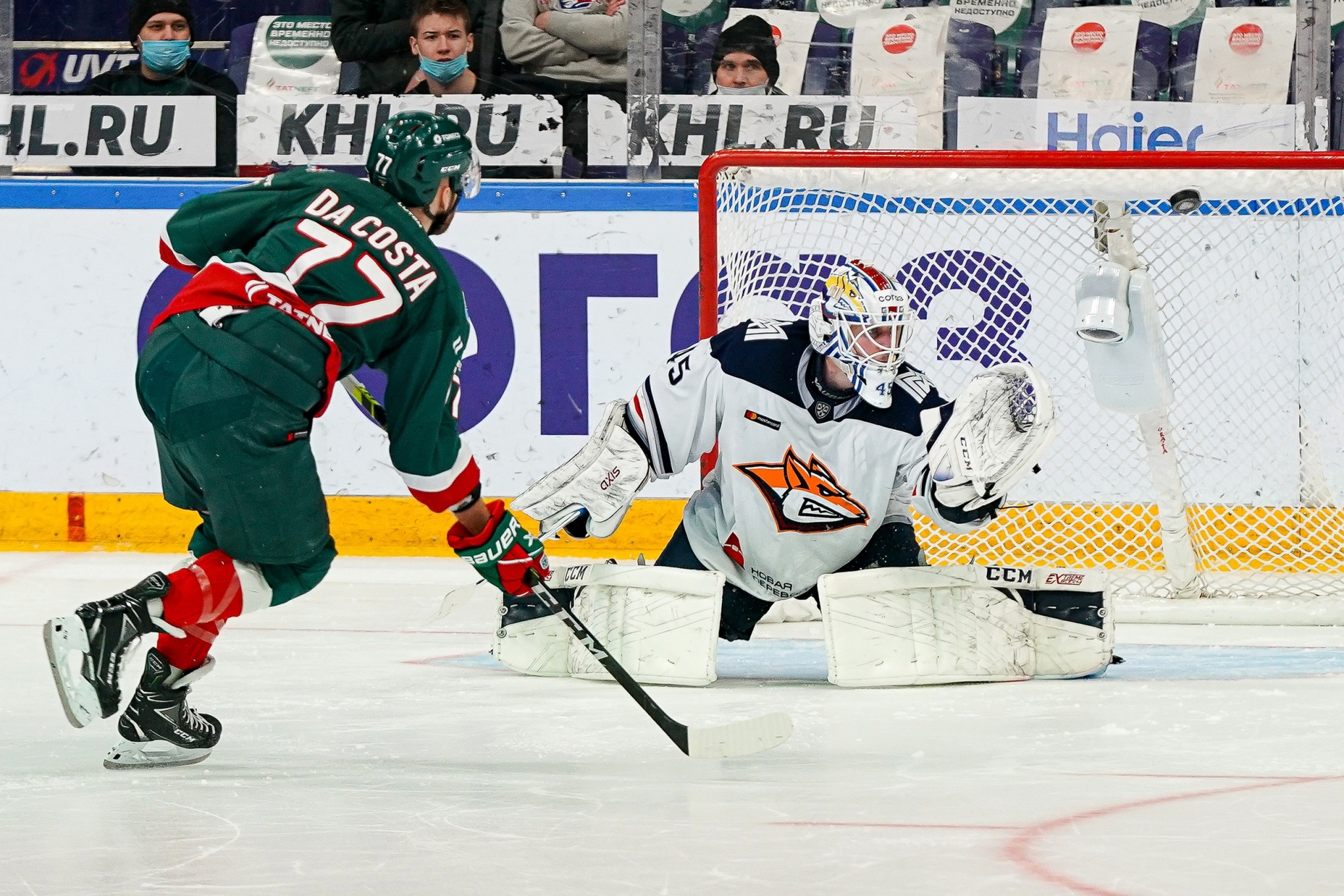 终极之夜！冰球冠军悬念即将揭晓