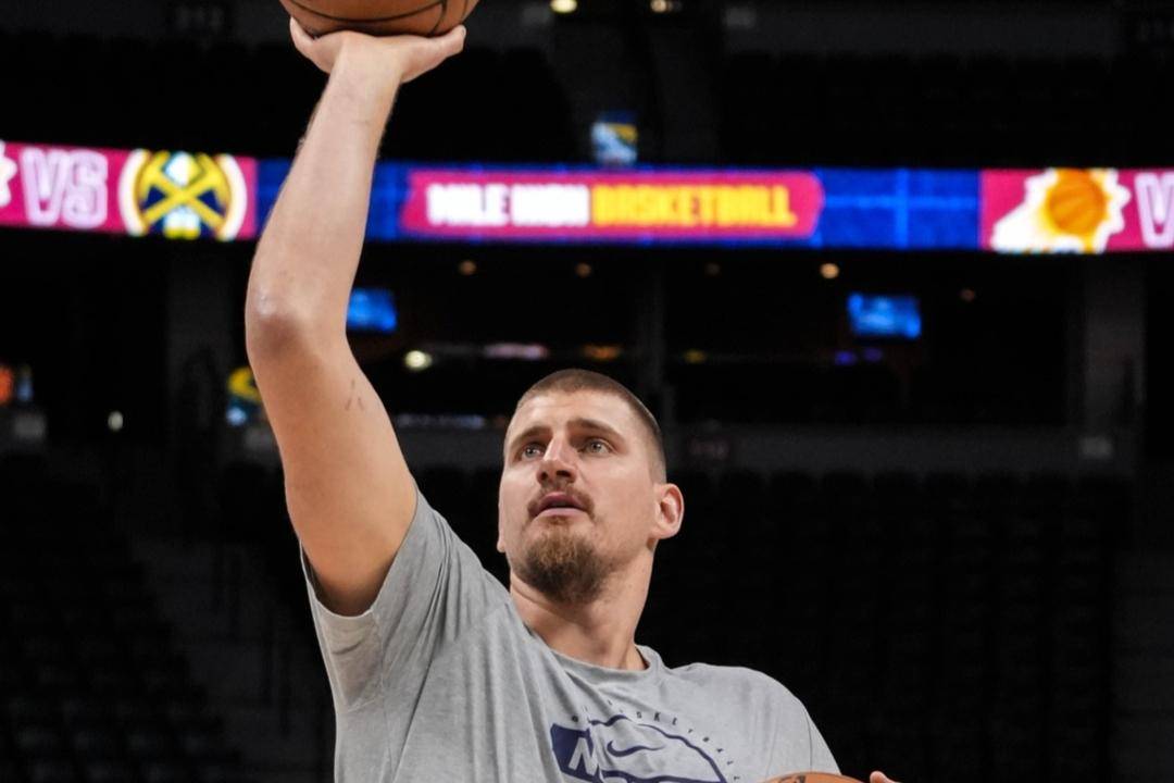 掘金翻盘上海队，约基奇带队取胜