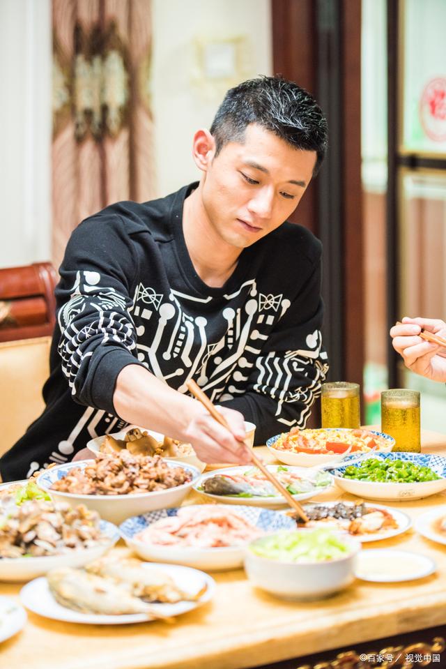 德国队鏖战英格兰队，张继科状态火热