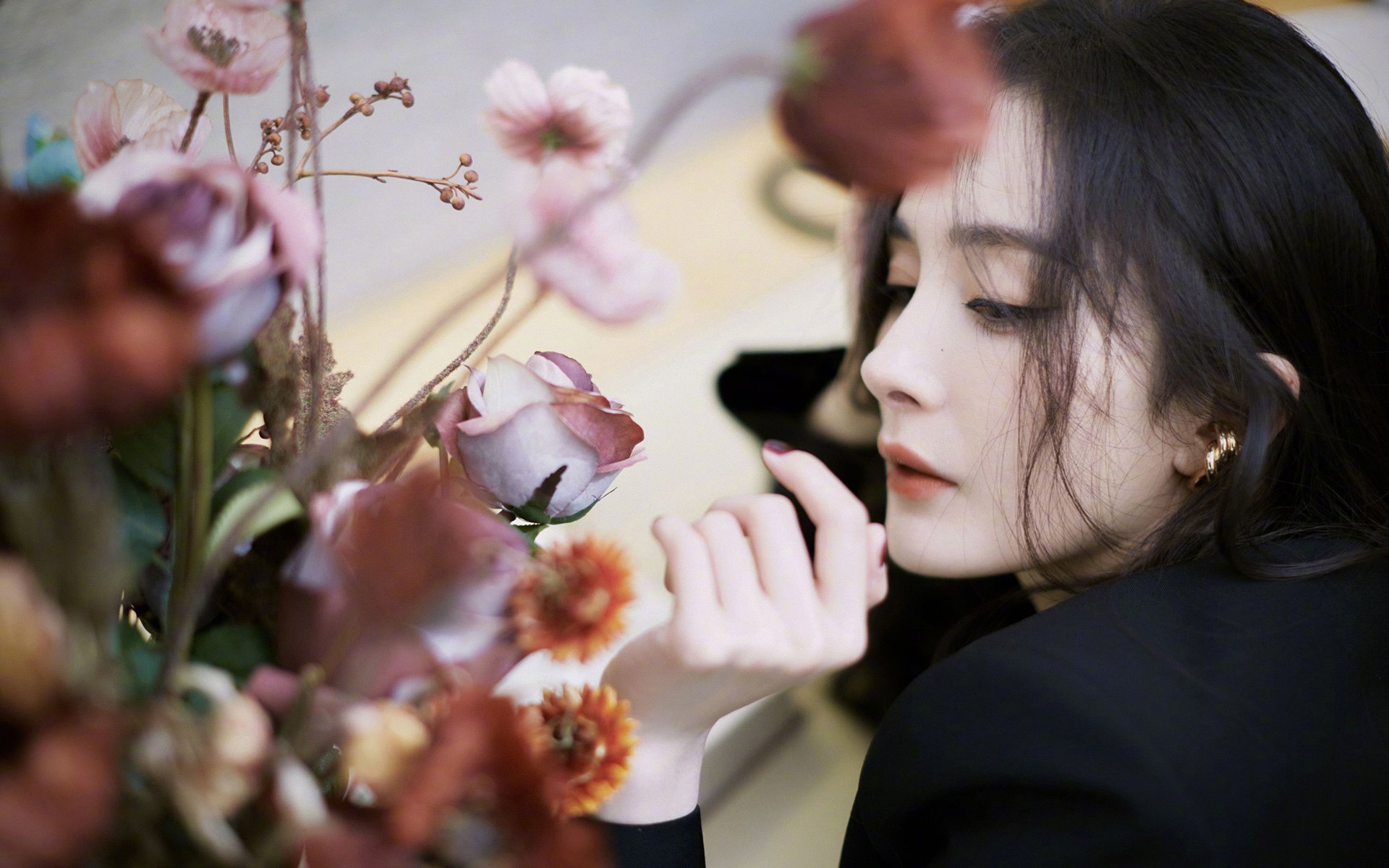 范弗利特掌控节奏，活塞末节力克广厦