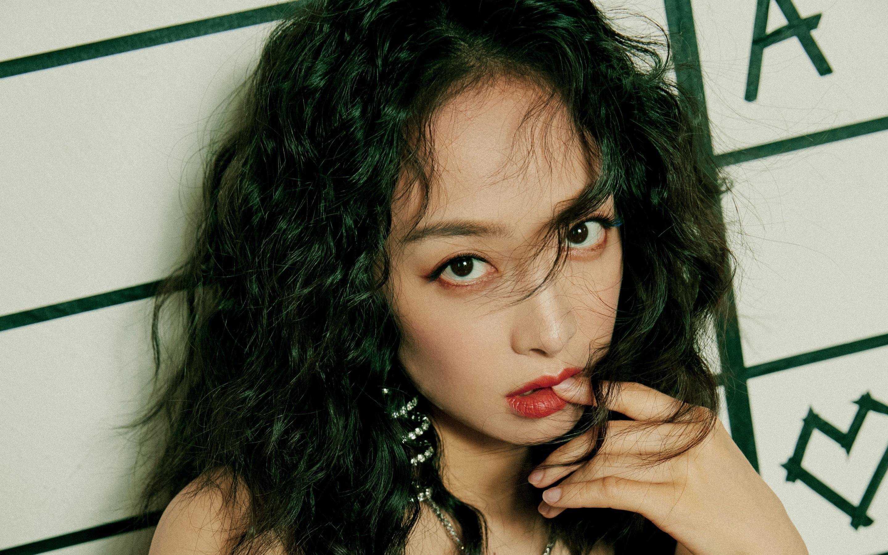 绿色浪潮淹没巴黎,巴雷拉铁血中场,见证足球最古老的法则