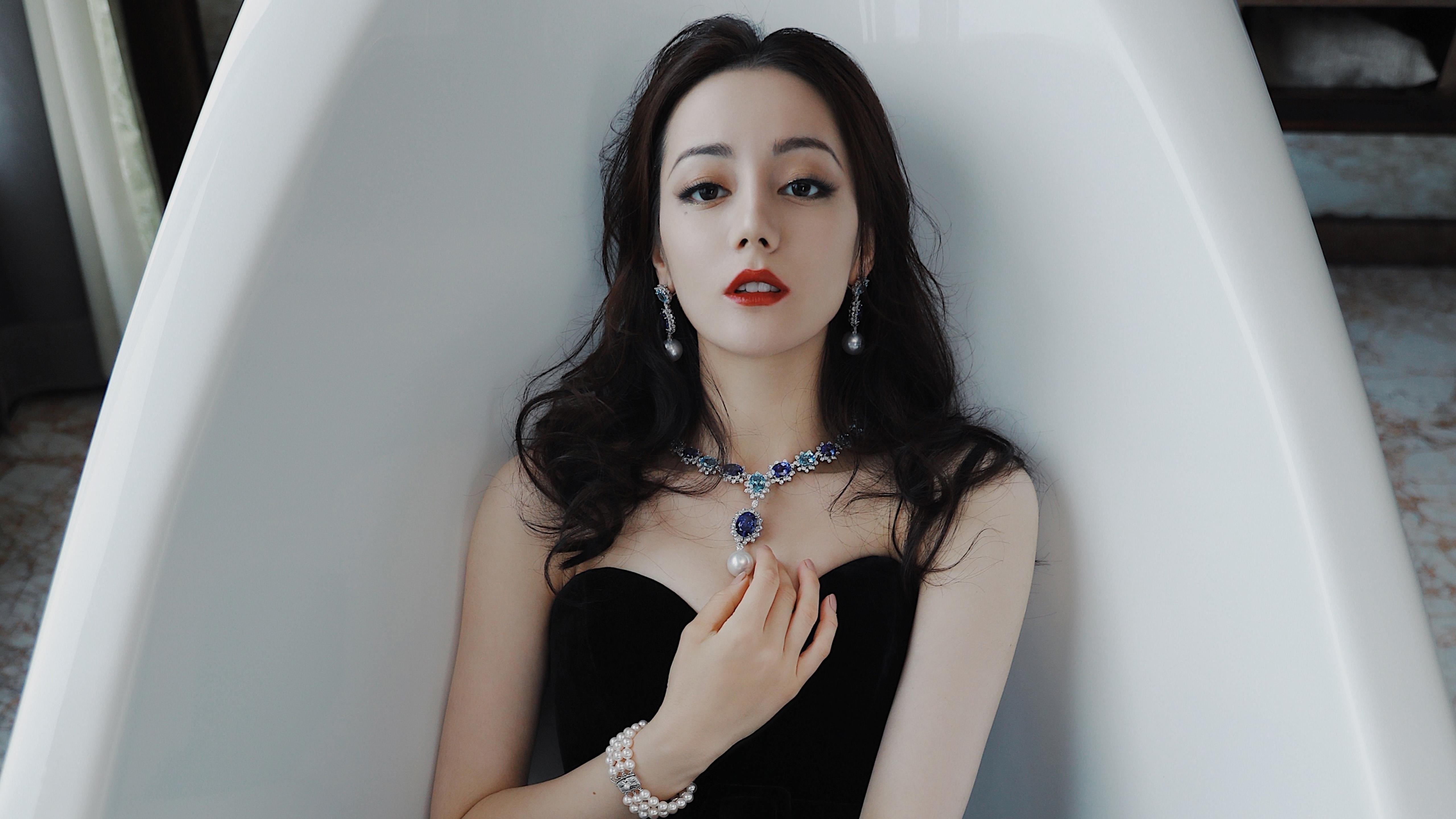 范弗利特暴走轰35+10！火箭攻防体系全面压制雄鹿，重建蓝图已见雏形