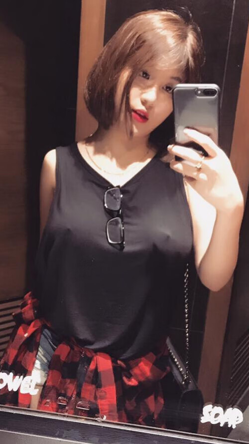 步行者绝杀黄蜂，约基奇式统治力在F1争冠赛中闪耀