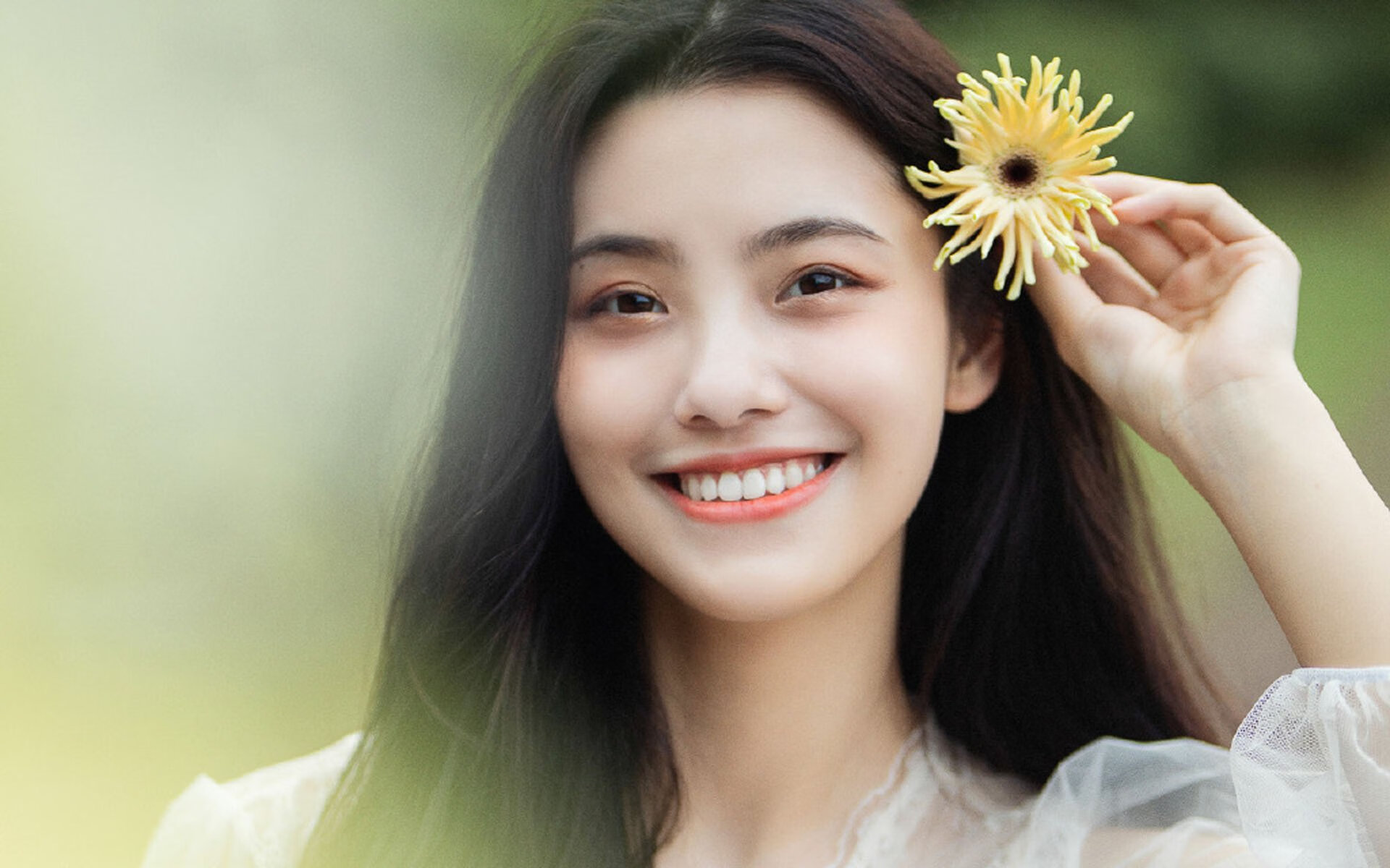 蛰伏与锋芒，黄蜂掀翻火箭之夜，库里如何成为全场焦点